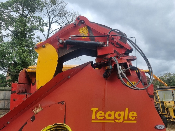 Chris Atkin & Son Ltd - Teagle Tomahawk 8500